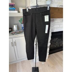 Levi's Women's Raven Totally Shaping Pull-On Super Skinny Jeans Size 27